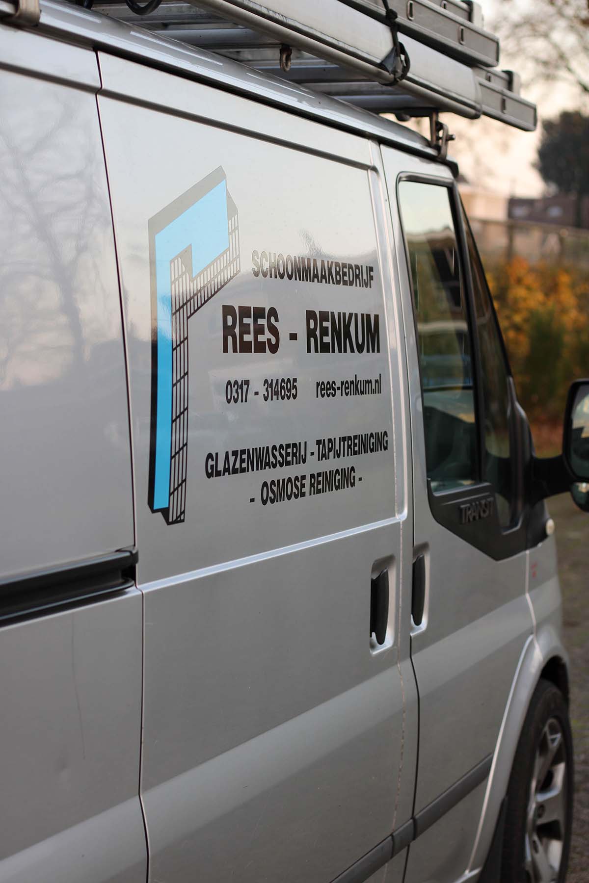 Schoonmaakbedrijf Rees Renkum auto Schoonmaakbedrijf Rees Renkum auto